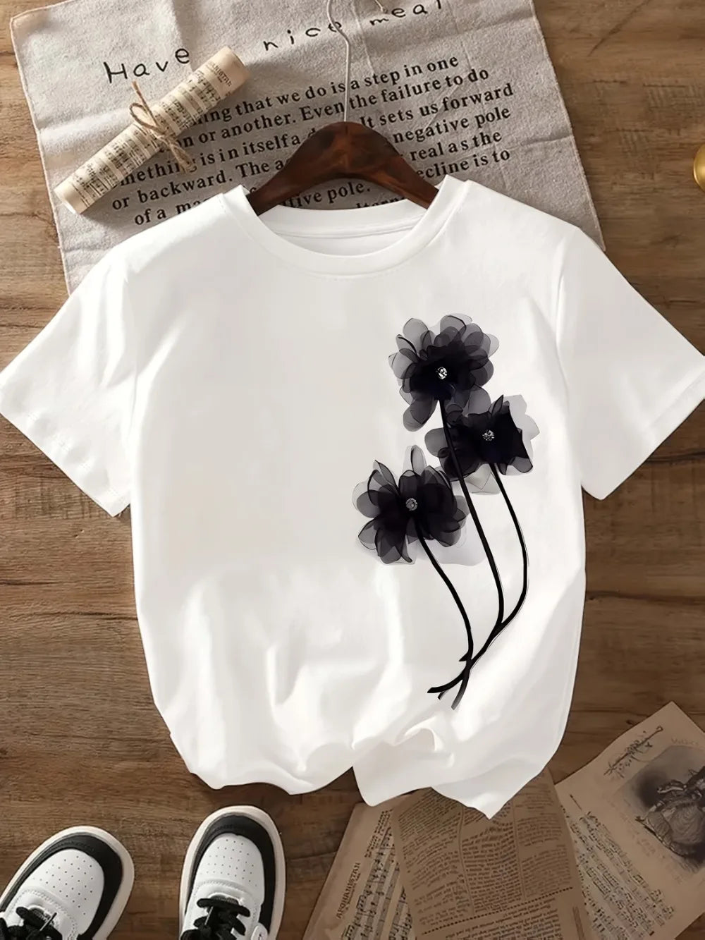 Women's Casual T-Shirt - Black Floral Print Short Sleeve Crew Neck Top Lightweight Breathable Fabric Ladies T Shirts